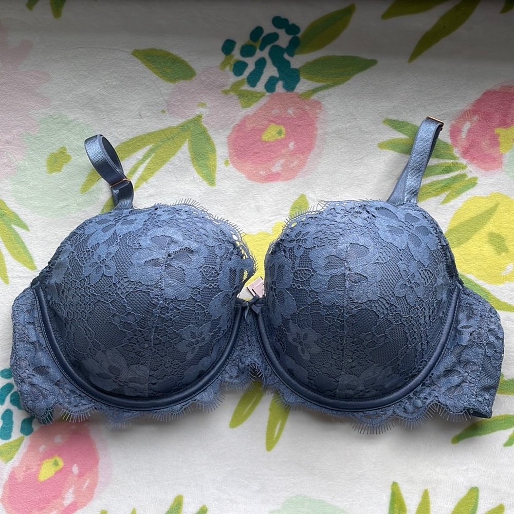 Victorias Secret Dream angels lined demi size 36D